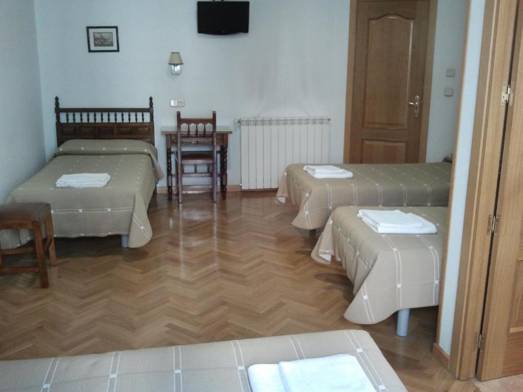 Hostal Biarritz Madrid Bilik gambar