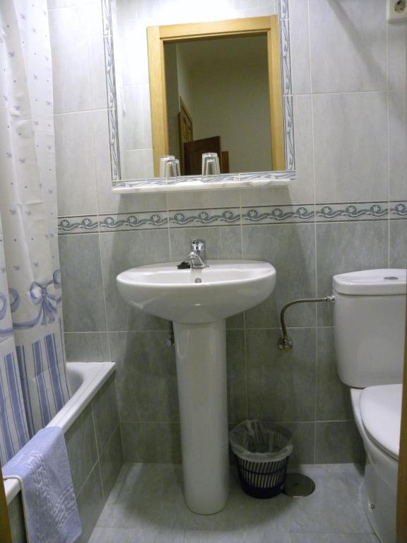 Hostal Biarritz Madrid Bilik gambar